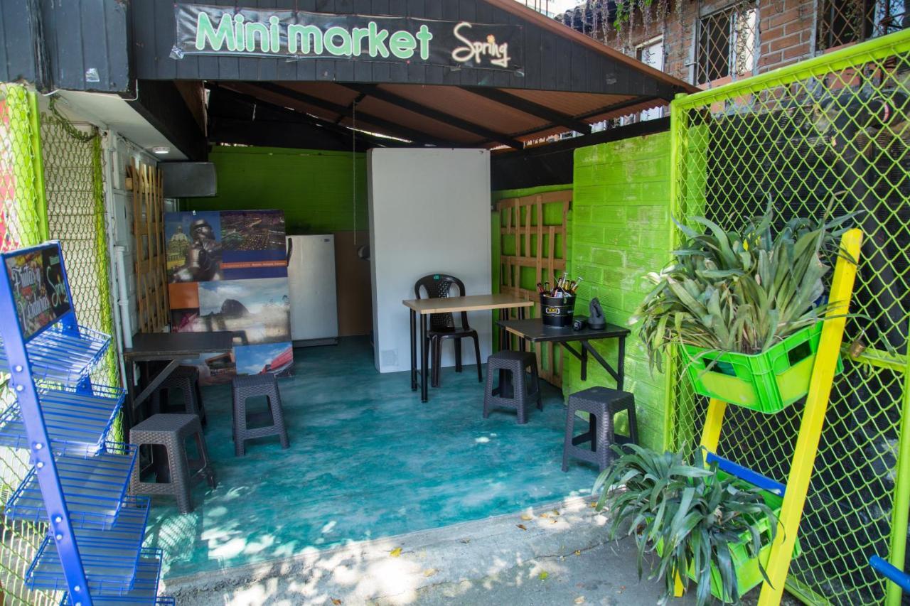 Spring City Hostel Medellín Kültér fotó